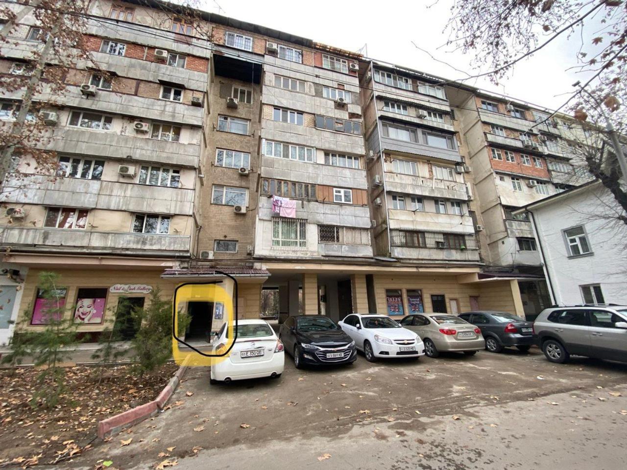 Апартаменты У Парка Голубые Купола И Цум Apartments At Blue Dome Park Tasken Kültér fotó