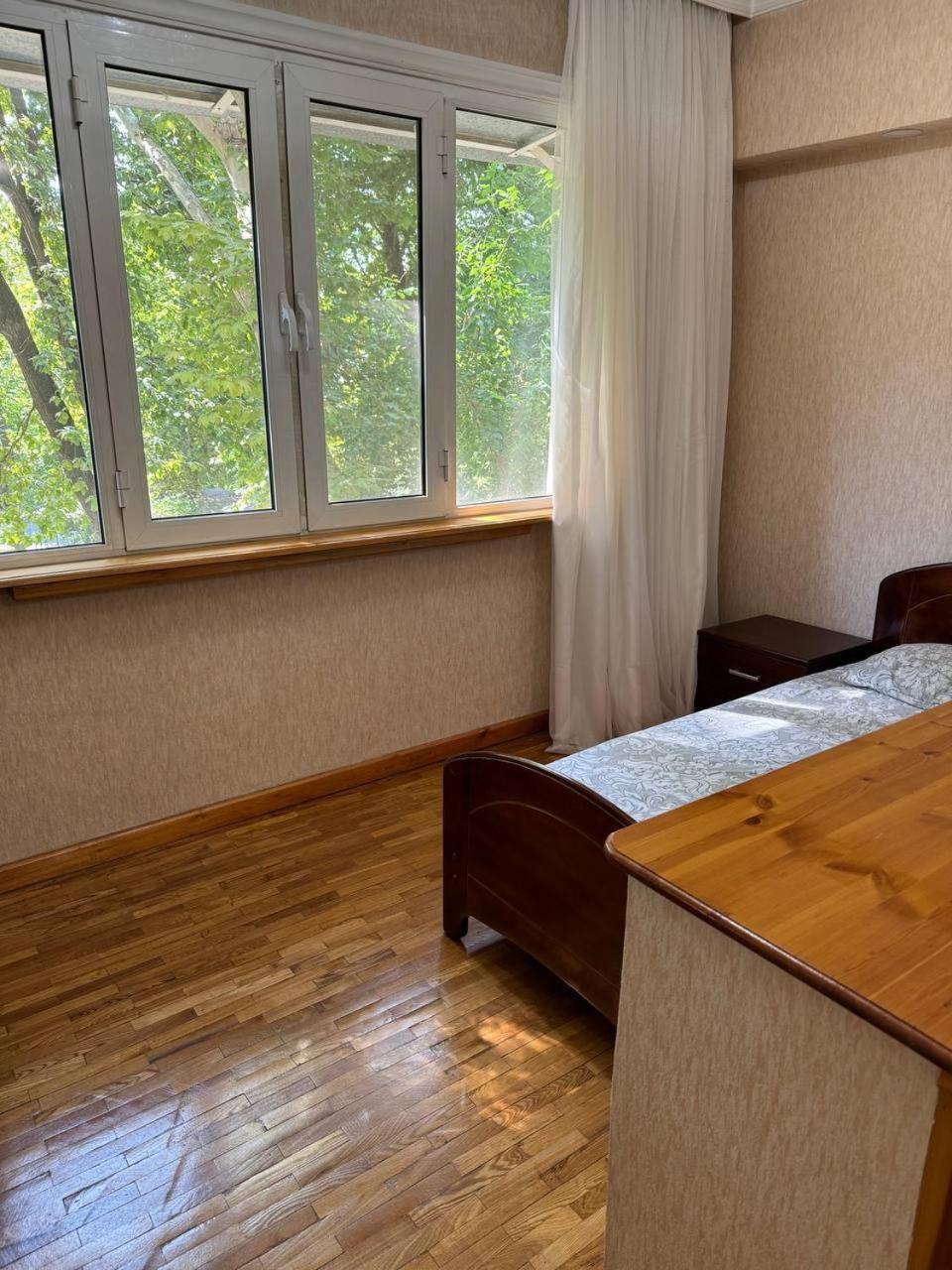 Апартаменты У Парка Голубые Купола И Цум Apartments At Blue Dome Park Tasken Kültér fotó